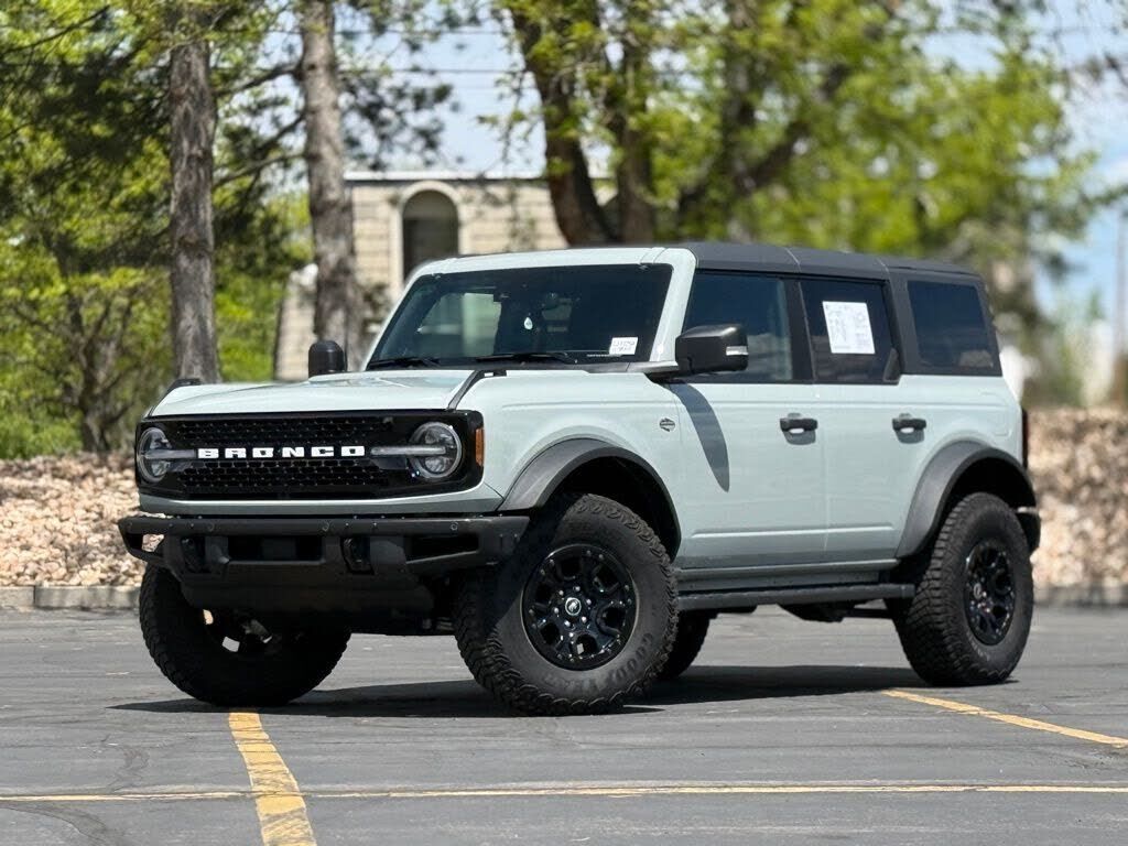 2023 FORD Bronco