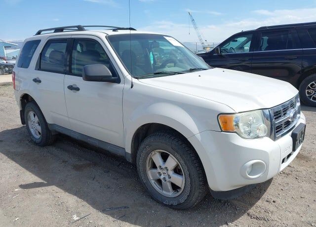 2009 FORD Escape