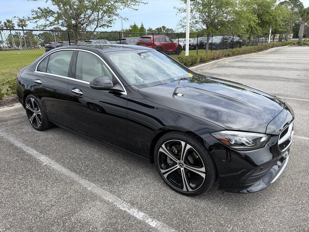 2022 MERCEDES-BENZ C-Class