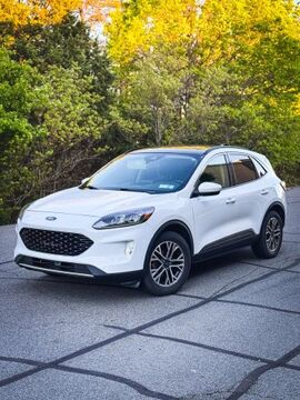 2020 FORD Escape