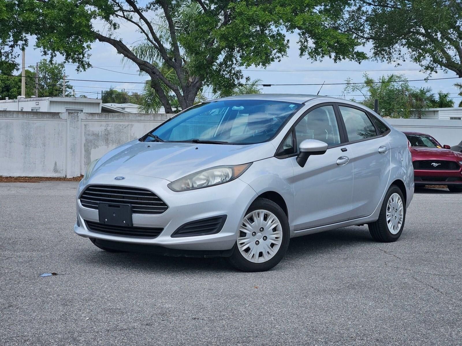 2017 FORD Fiesta
