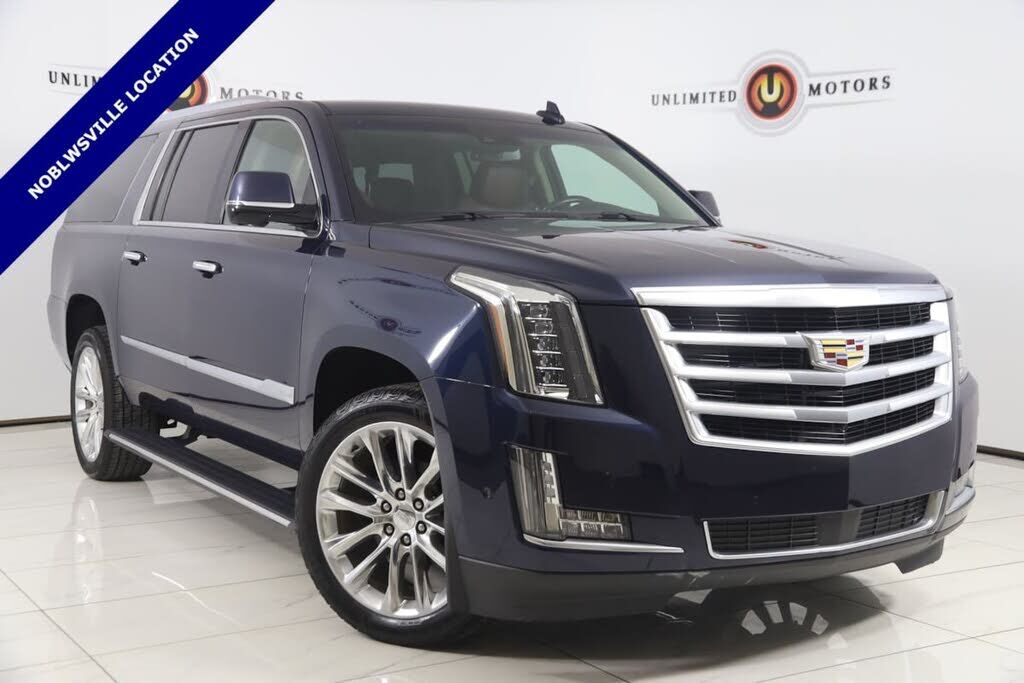2019 CADILLAC Escalade ESV