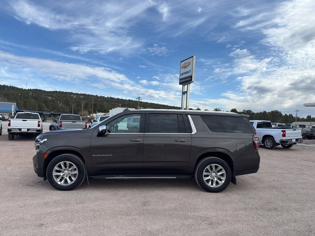 2021 CHEVROLET Suburban