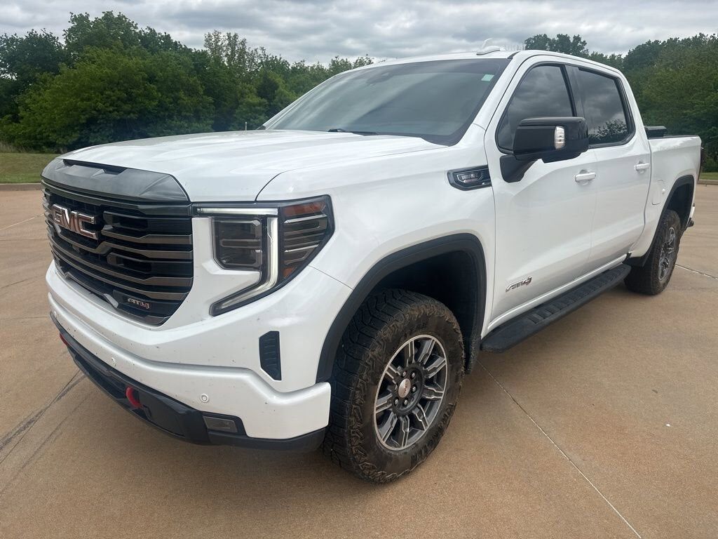 2024 GMC Sierra