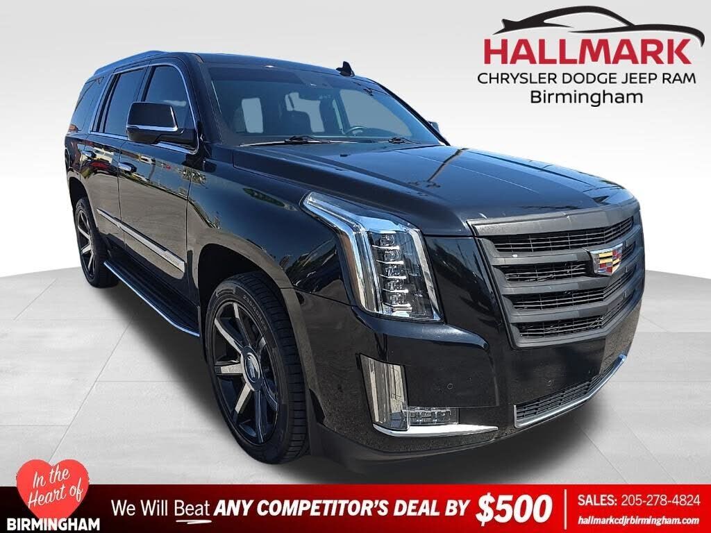 2017 CADILLAC Escalade