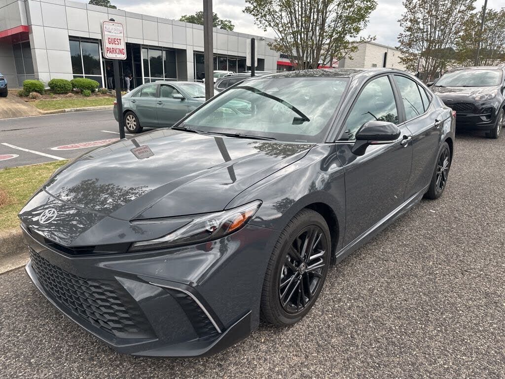 2025 TOYOTA Camry