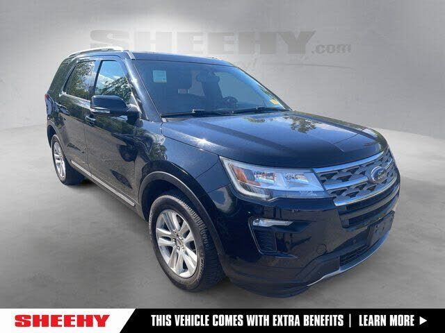 2018 FORD Explorer