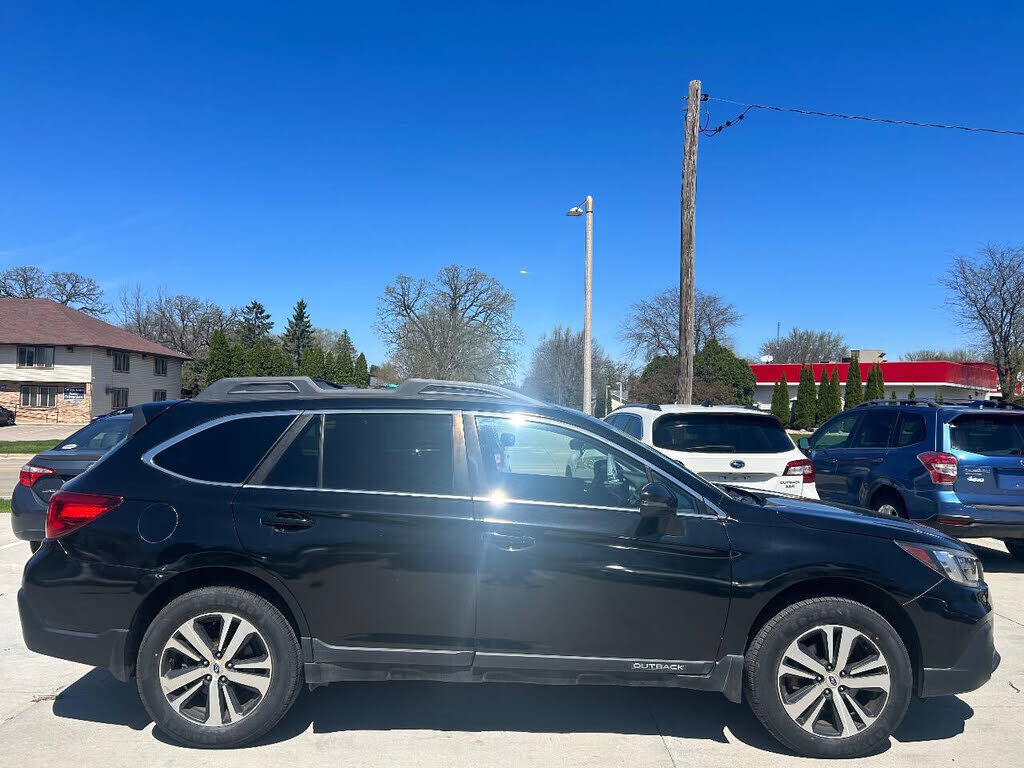 2018 SUBARU Outback