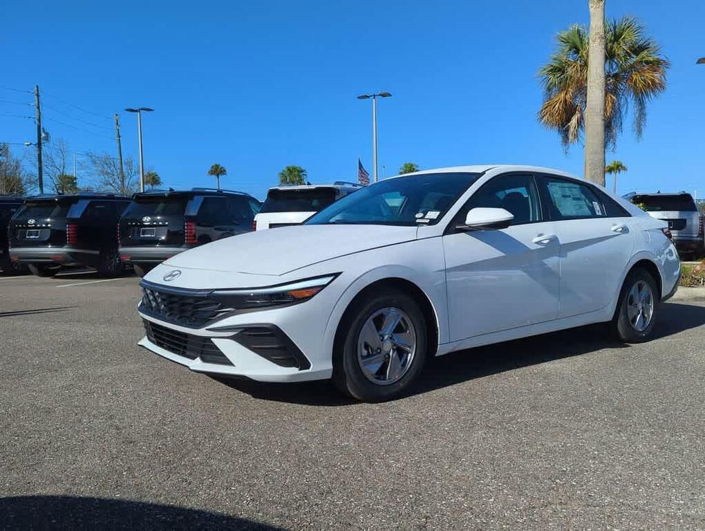 2026 HYUNDAI Elantra