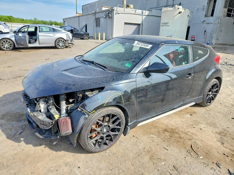 2015 HYUNDAI Veloster