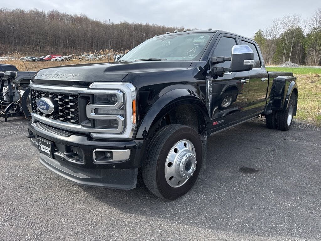 2023 FORD F-450
