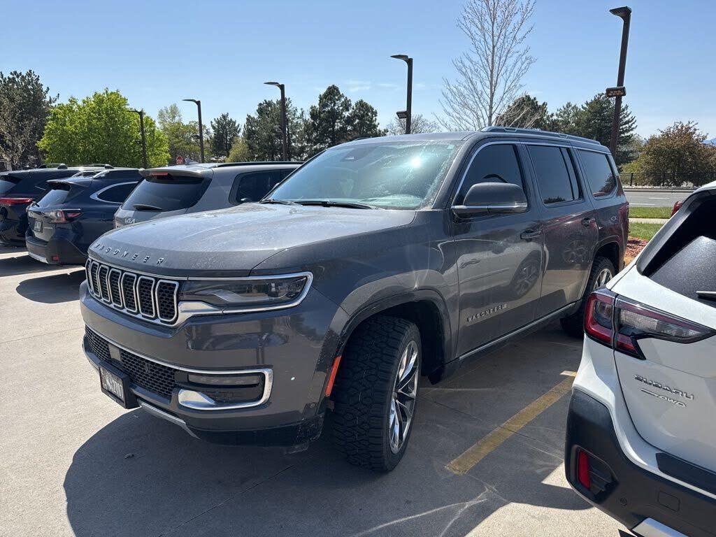 2022 JEEP Wagoneer