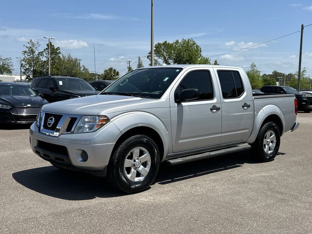 2012 NISSAN Frontier