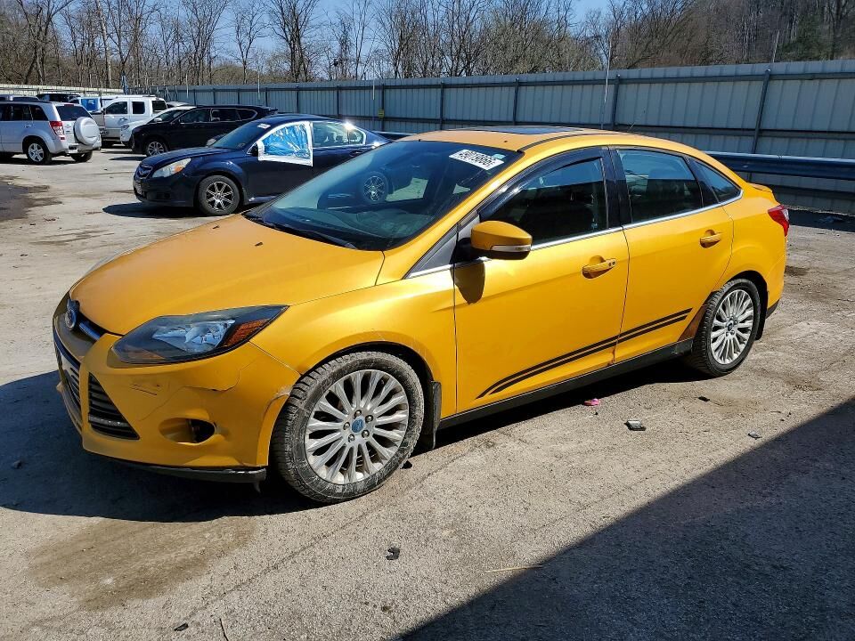 2012 FORD Focus