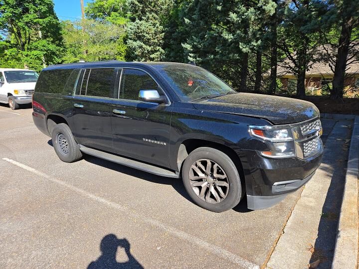 2018 CHEVROLET Suburban