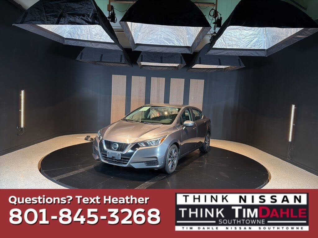2020 NISSAN Versa