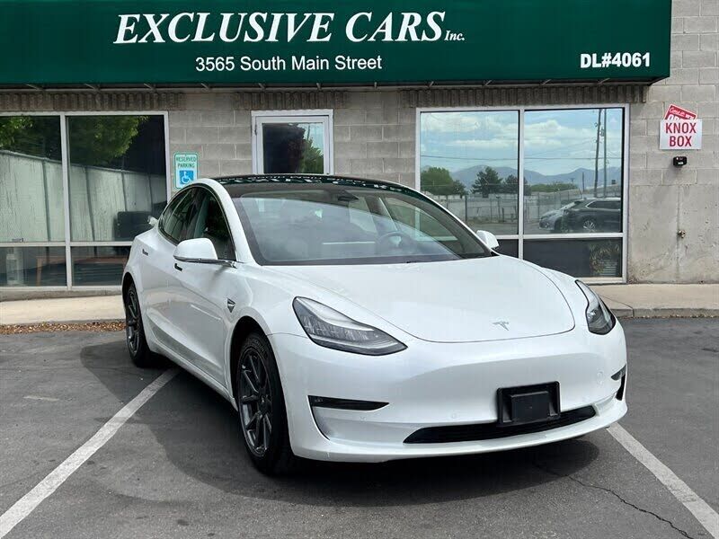 2018 TESLA Model 3