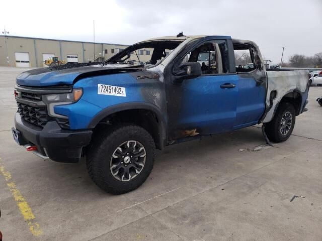 2023 CHEVROLET Silverado