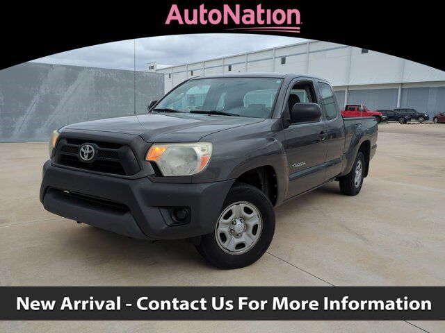 2013 TOYOTA Tacoma