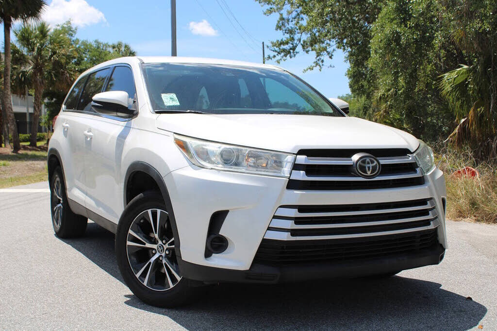 2019 TOYOTA Highlander