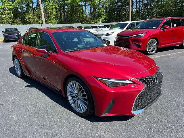 2022 LEXUS IS
