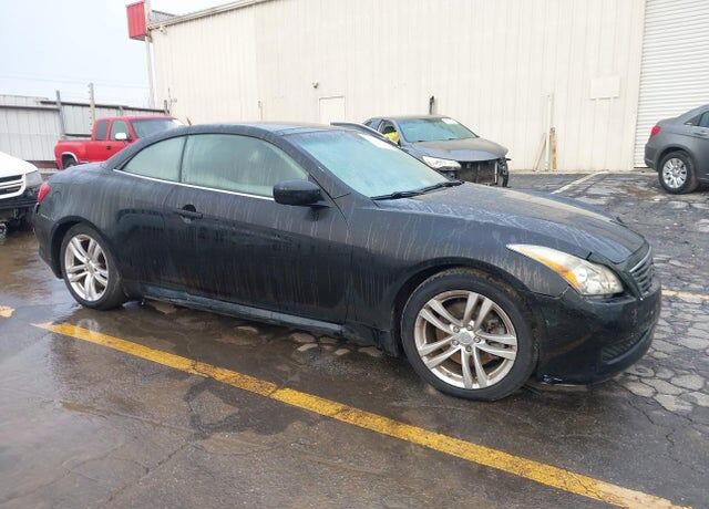2010 INFINITI G37