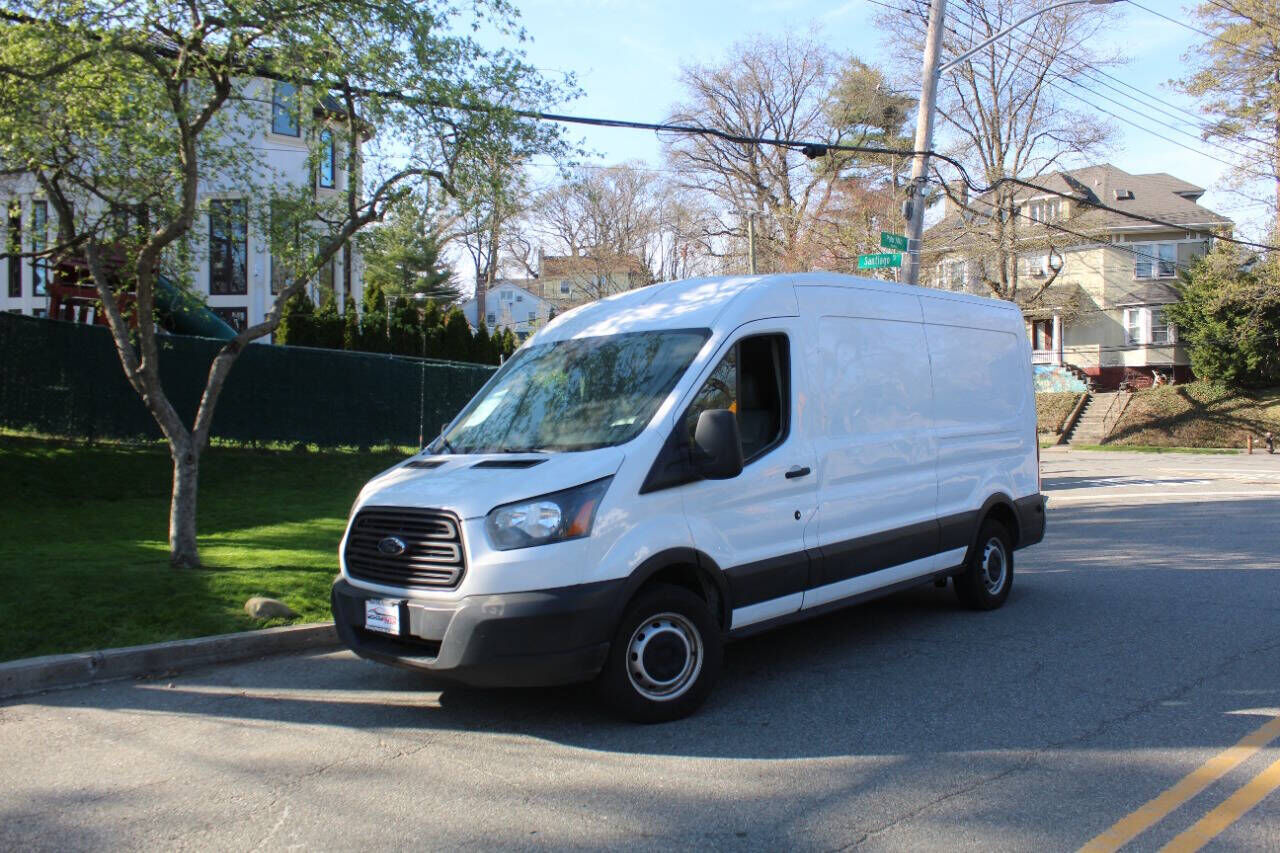 2019 FORD Transit