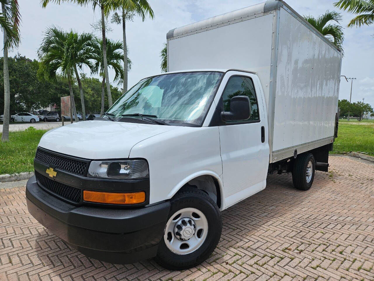 2018 CHEVROLET Express