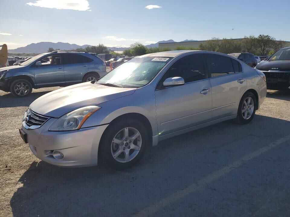 2010 NISSAN Altima