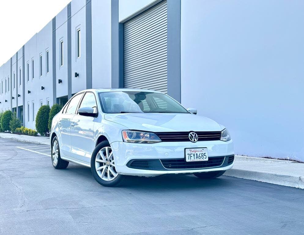 2014 VOLKSWAGEN Jetta