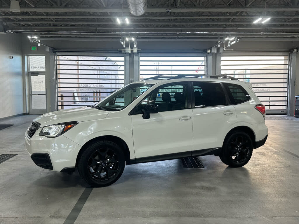 2018 SUBARU Forester