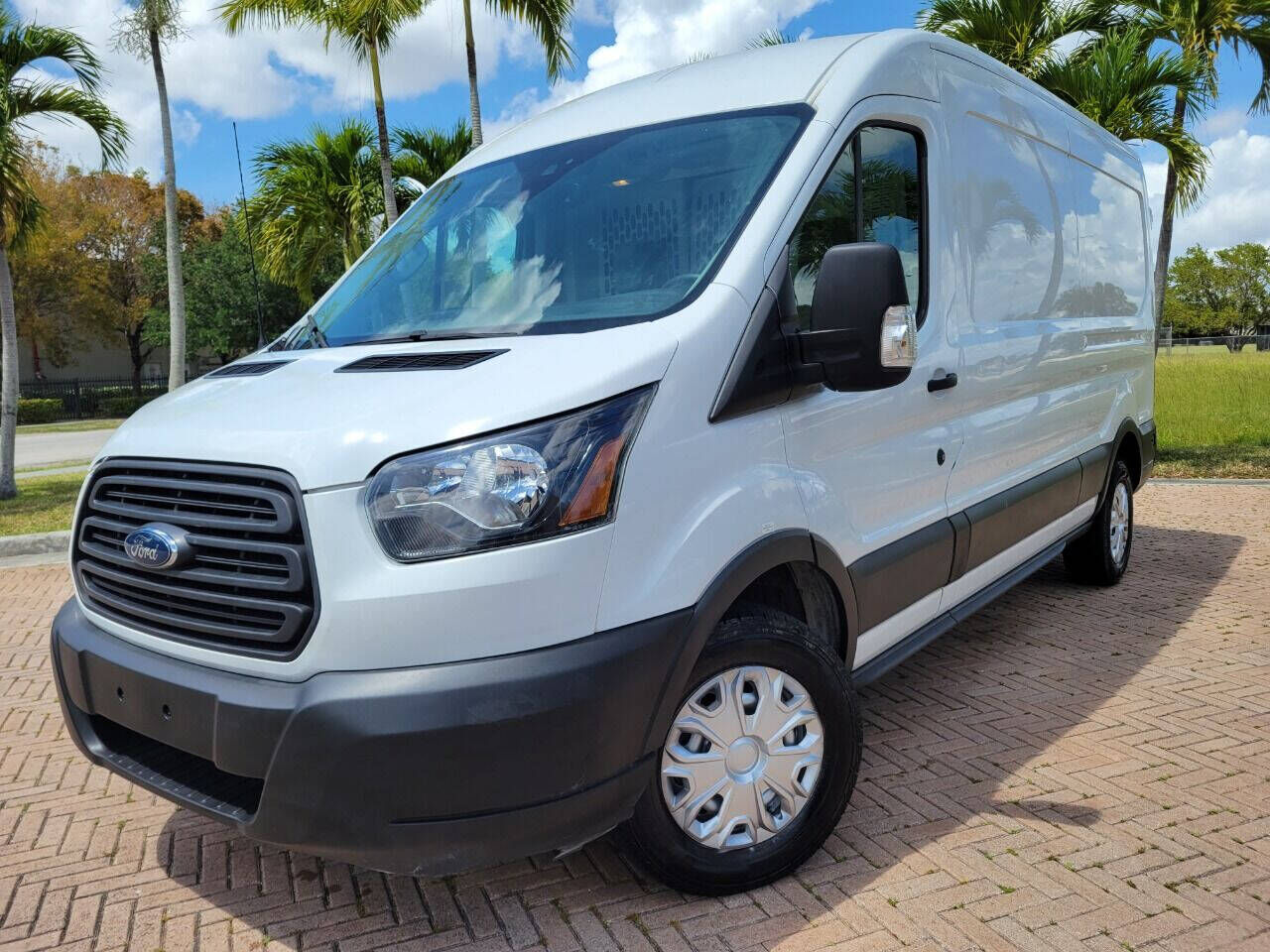 2018 FORD Transit