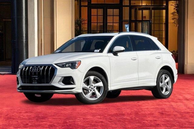 2019 AUDI Q3