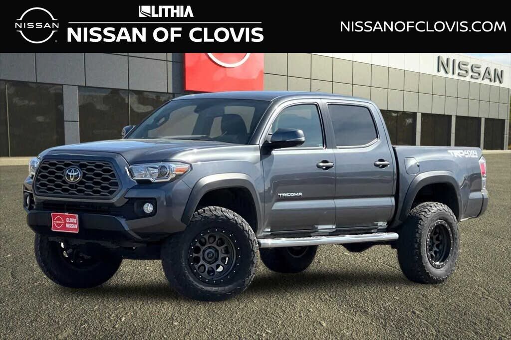 2020 TOYOTA Tacoma
