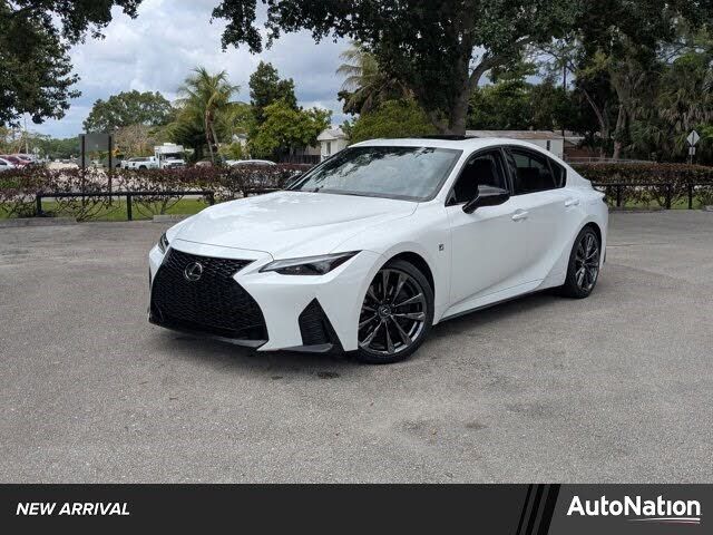 2025 LEXUS IS