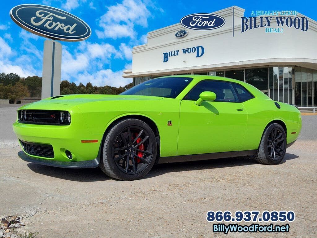 2023 DODGE Challenger