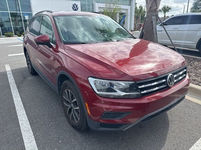 2019 VOLKSWAGEN Tiguan