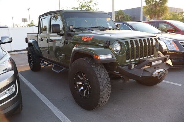 2021 JEEP Gladiator