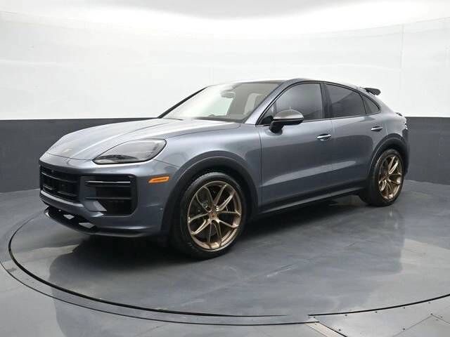 2026 PORSCHE Cayenne