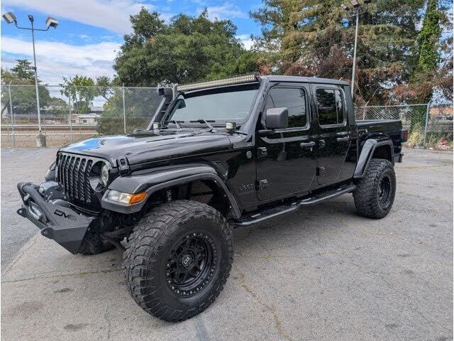 2022 JEEP Gladiator