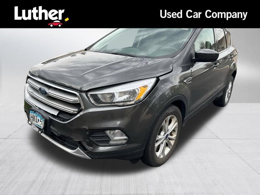 2017 FORD Escape