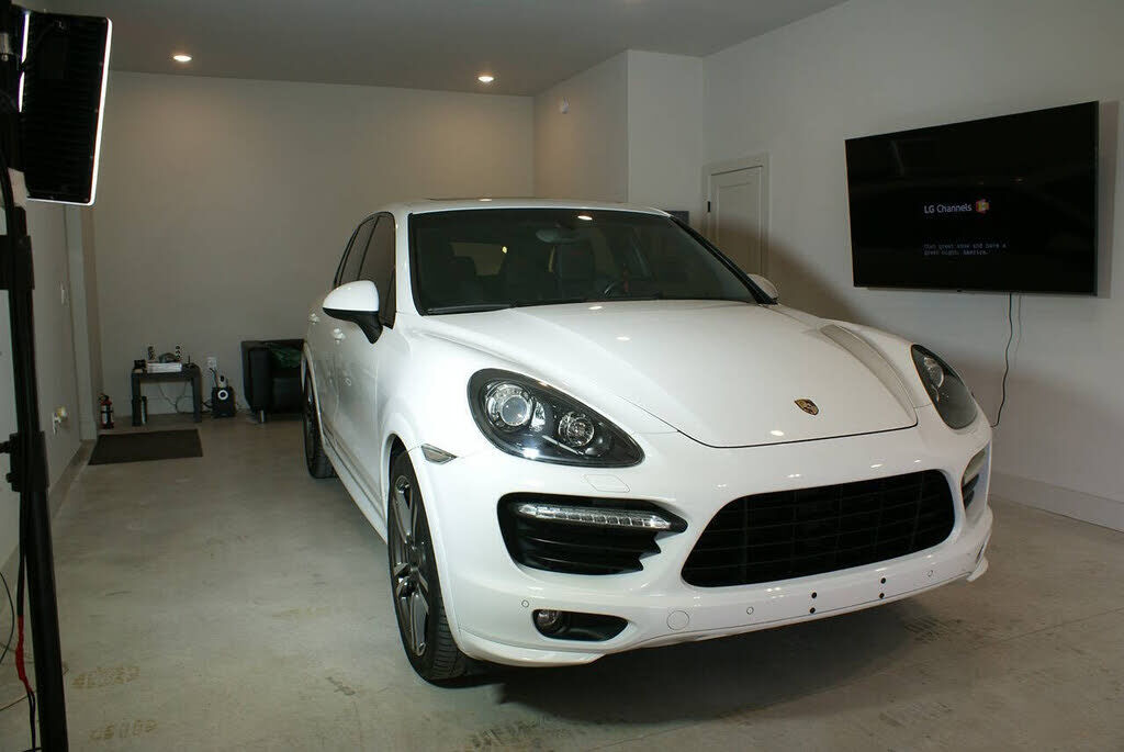 2013 PORSCHE Cayenne