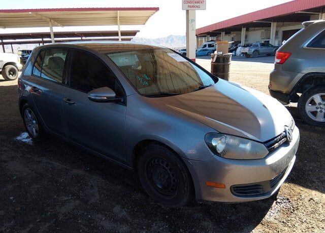 2012 VOLKSWAGEN Golf