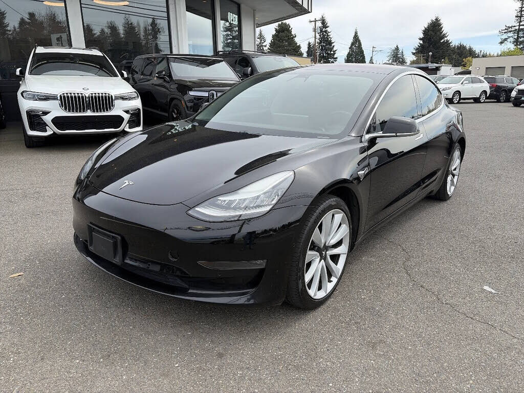 2018 TESLA Model 3
