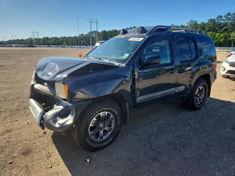 2015 NISSAN Xterra