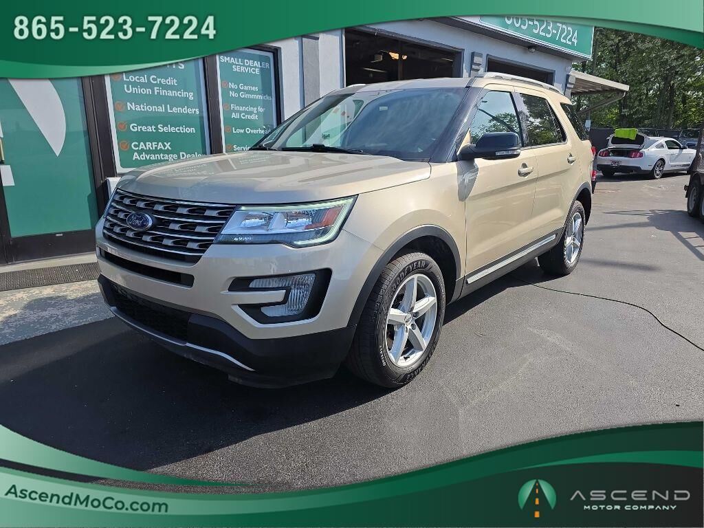 2017 FORD Explorer
