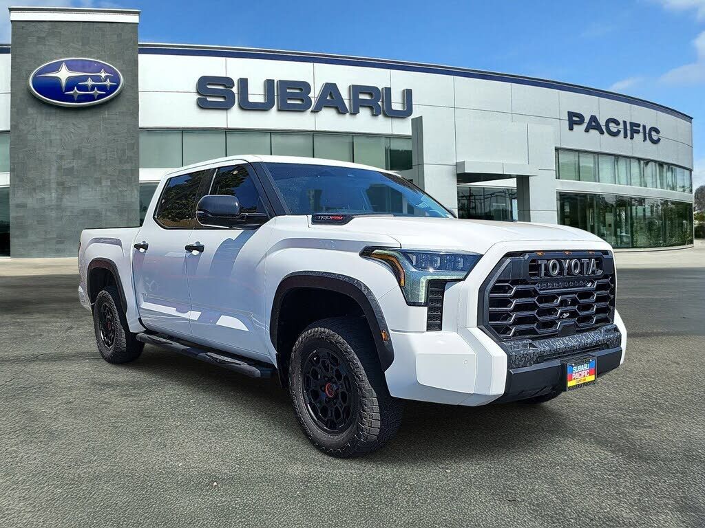 2023 TOYOTA Tundra