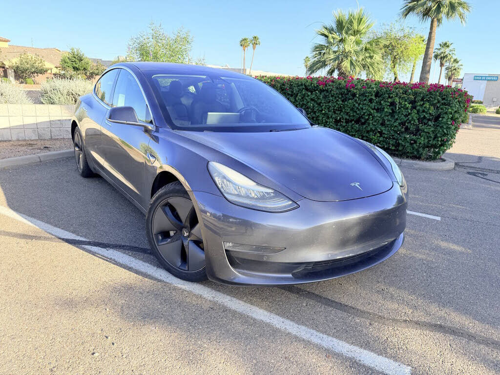 2018 TESLA Model 3