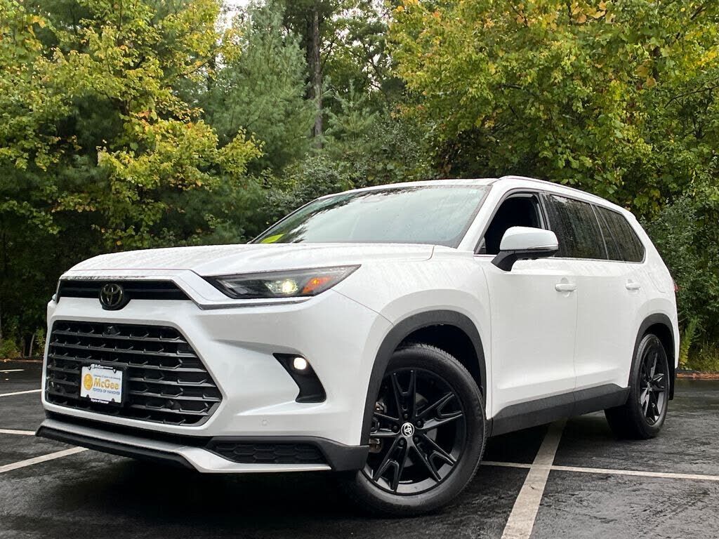 2024 TOYOTA Grand Highlander