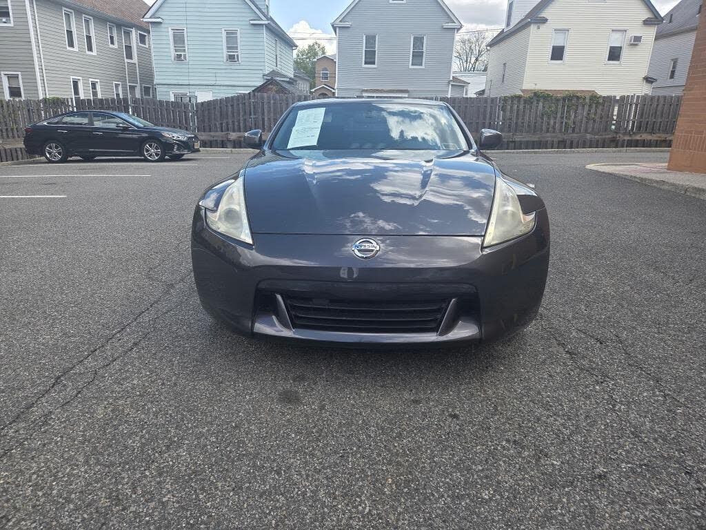 2010 NISSAN 370Z